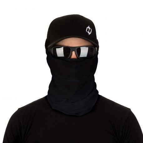 male model wearing a hat, sunglasses and a solid black face mask